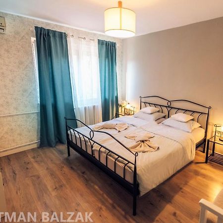 Ferienwohnung Balzak 64M2, Free Parking & Wi-Fi Novi Sad Exterior foto